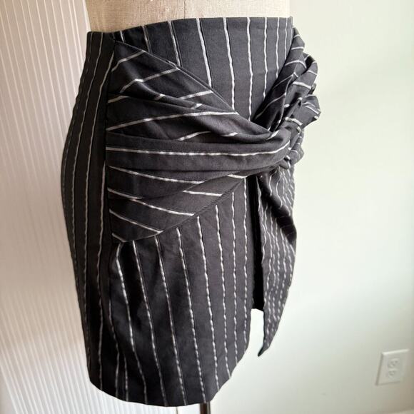 C/MEO Collective Pinstripe Twist Front Mini Skirt Women’s XS - Picture 6 of 8
